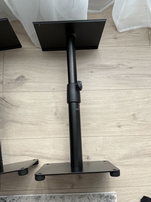 Konig & Meyer 26775 Statyw Statywy do monitorów Stand Regulowany 500MM