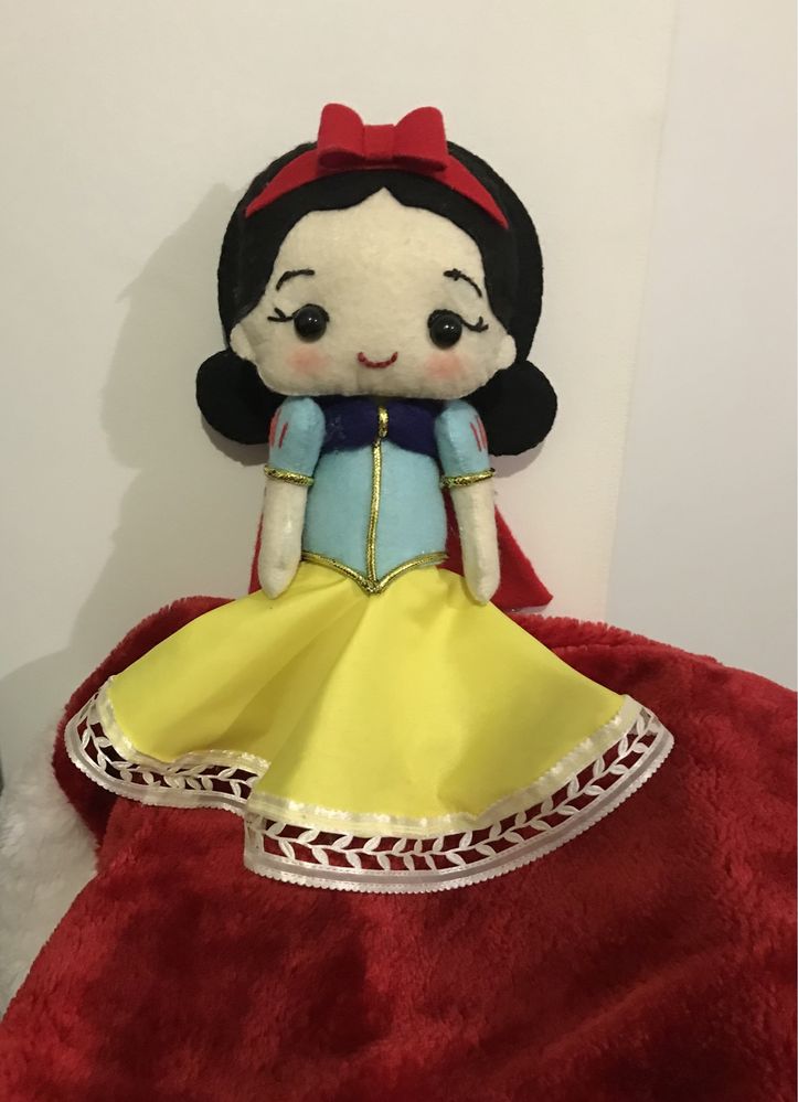 Boneca Princesas em feltro