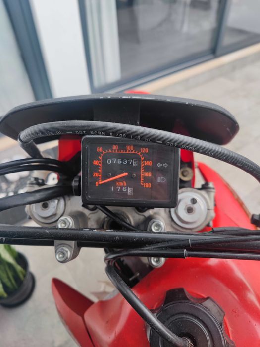 Honda XR650R em Bom Estado