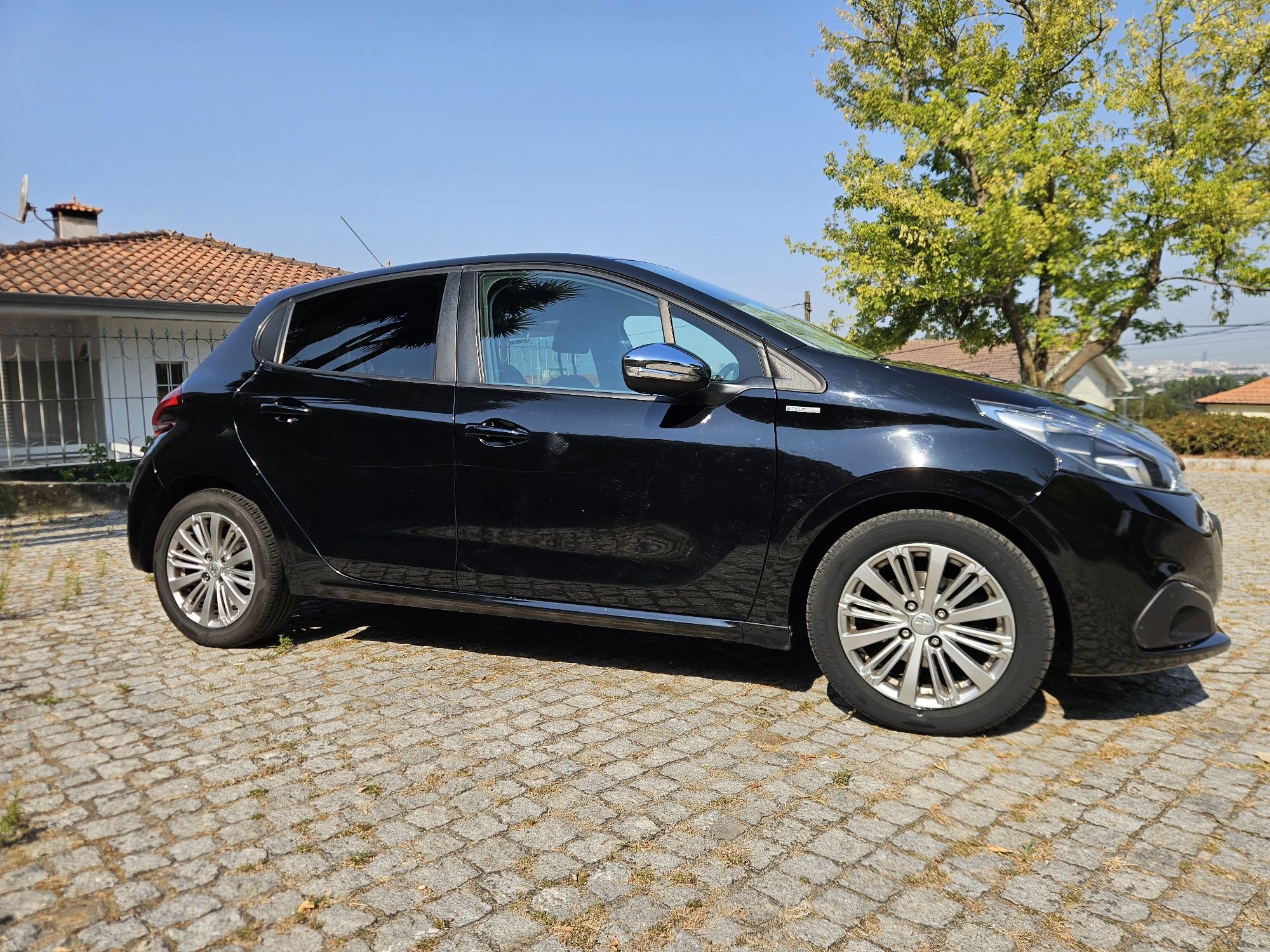 Peugeot 208 1.2 PureTech Style