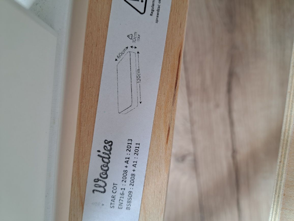 Łóżeczko 120x60 Woodies Star Cot