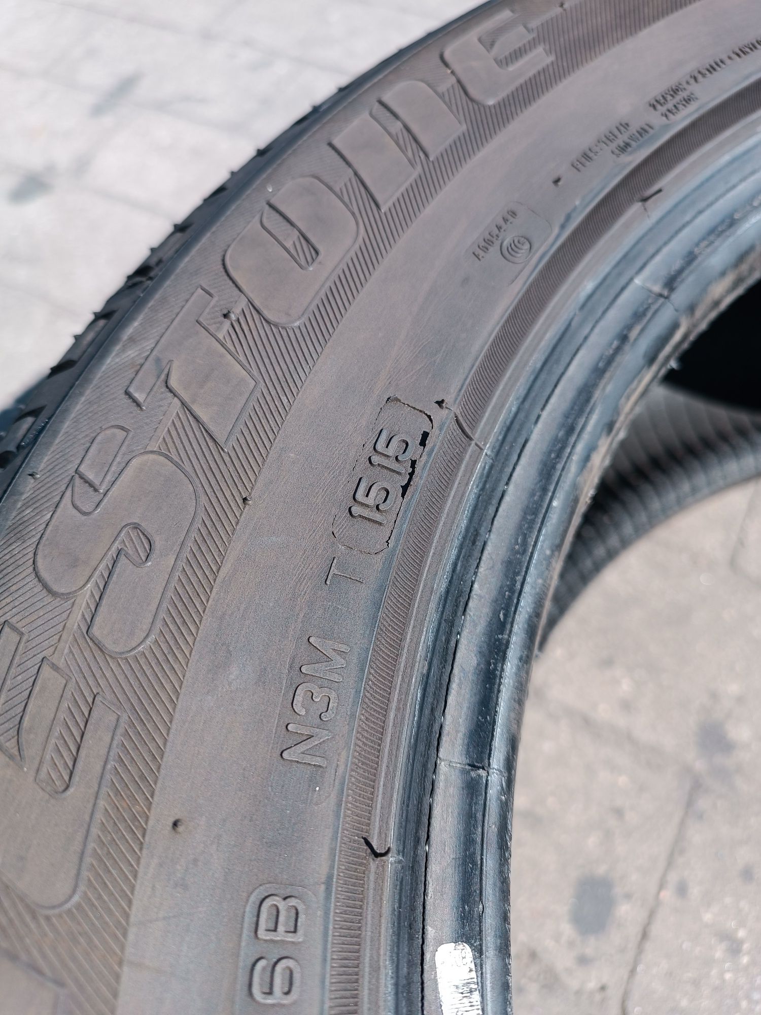 235/55R17 Bridgestone Dueler H/P Sport 99 V