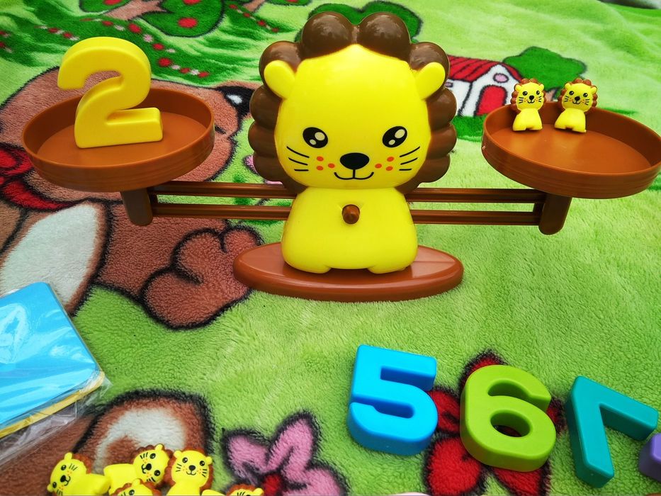 Математична гра,  ваги, балансир,  веси