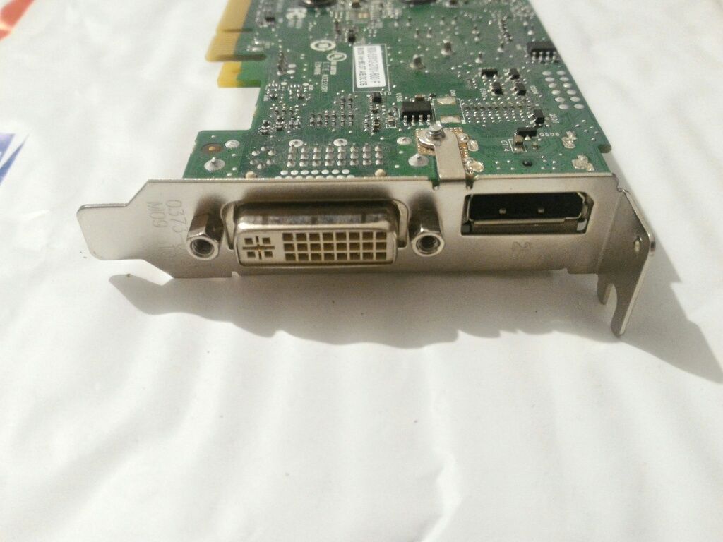 Nvidia Quadro 410, GDDR3, 512Mb, низкопрофильная, DVI, Display port