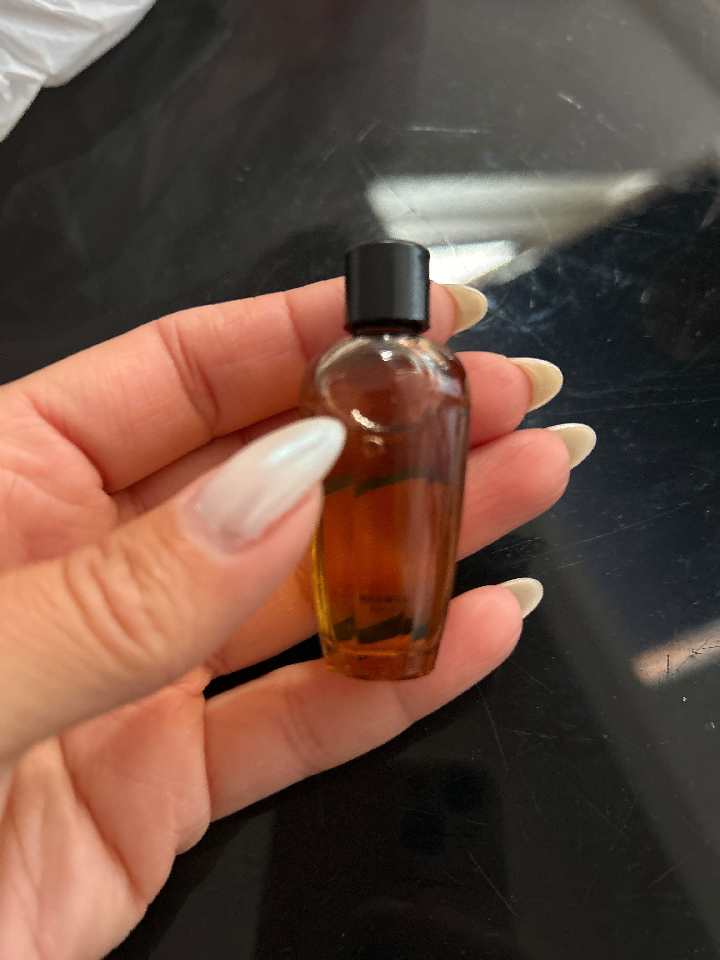 Ferre Hermes bel ami YSL Opium Van Cleef Gem Jean Patou Enjoy Tocade