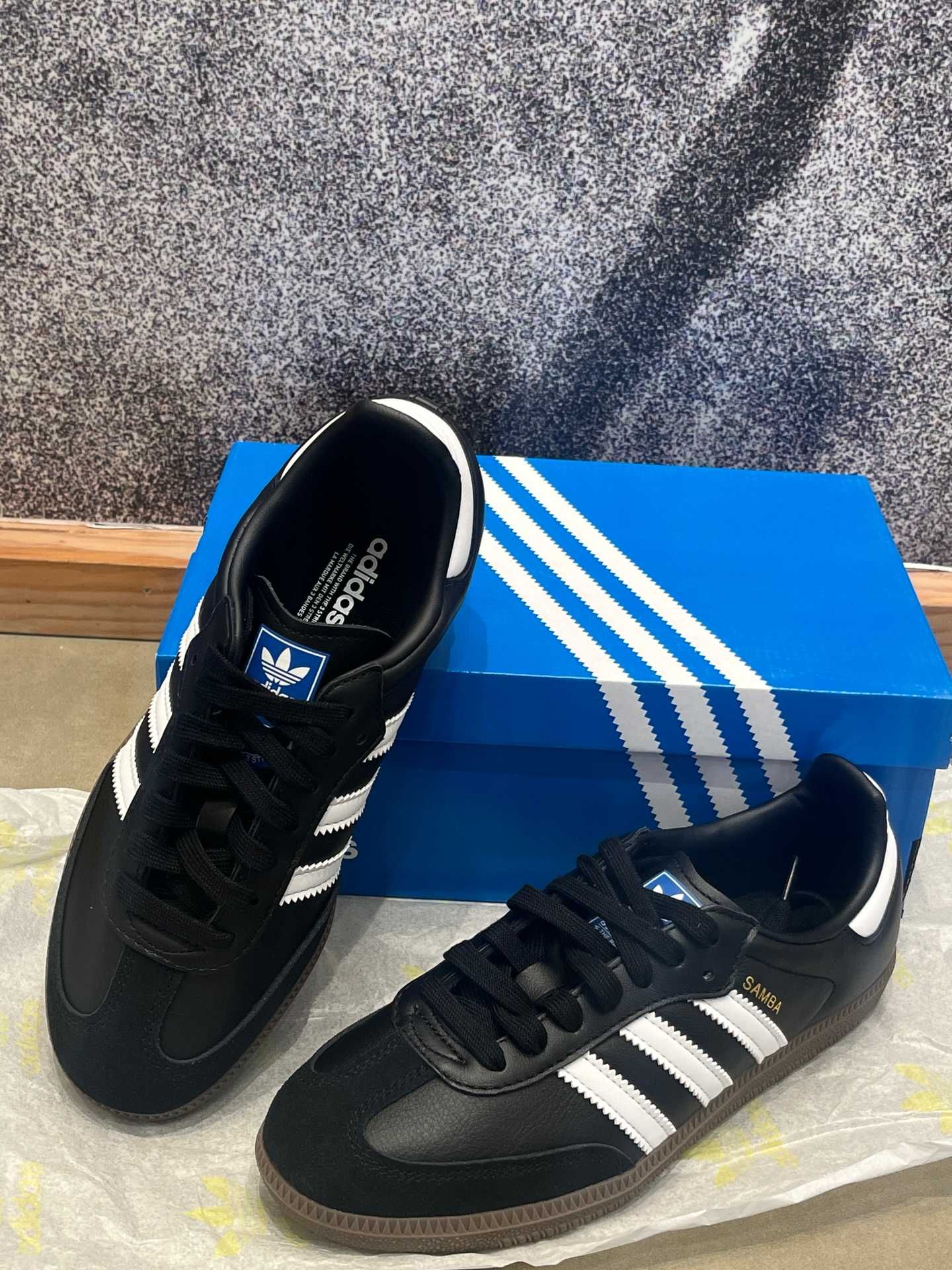 Czarny\samba0G\adidas\nowy UnisexTrampki.38.5