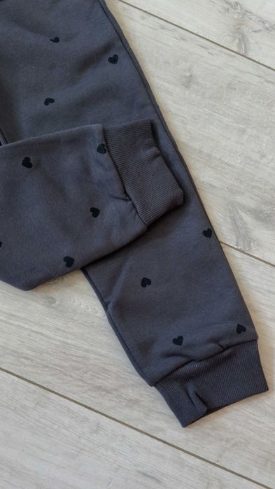 Джогери на байці для дівчат від h&m ріст від 110 до 140 см