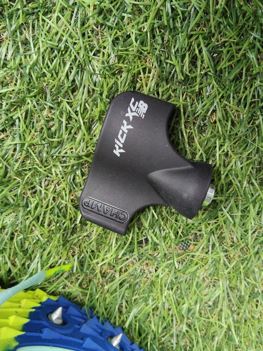 Kolce New Balance XC Seven v3