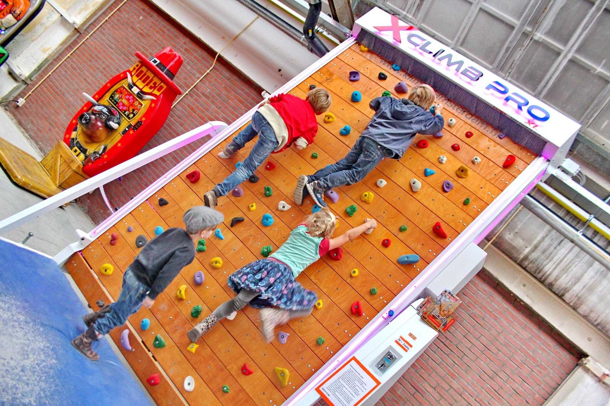 Ruchoma Ścianka Wspinaczkowa xClimbPro - Innowacja we wspinaczce