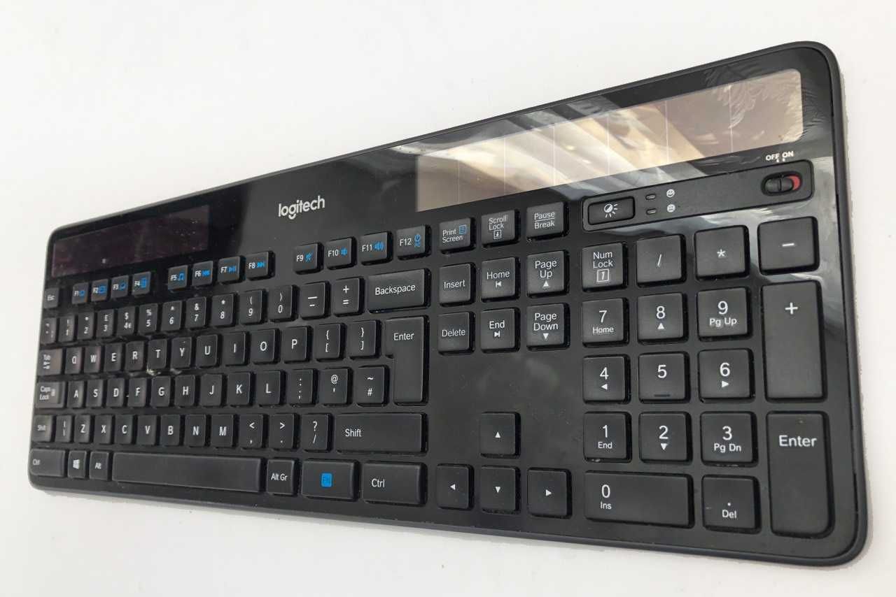 Клавіатура комп'ютерна Logitech K750 Wireless Solar Keyboard