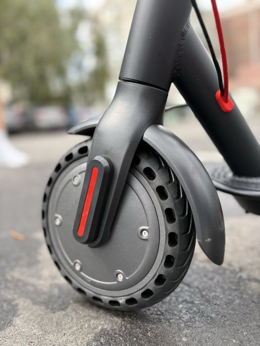 Продам новый електросамокат