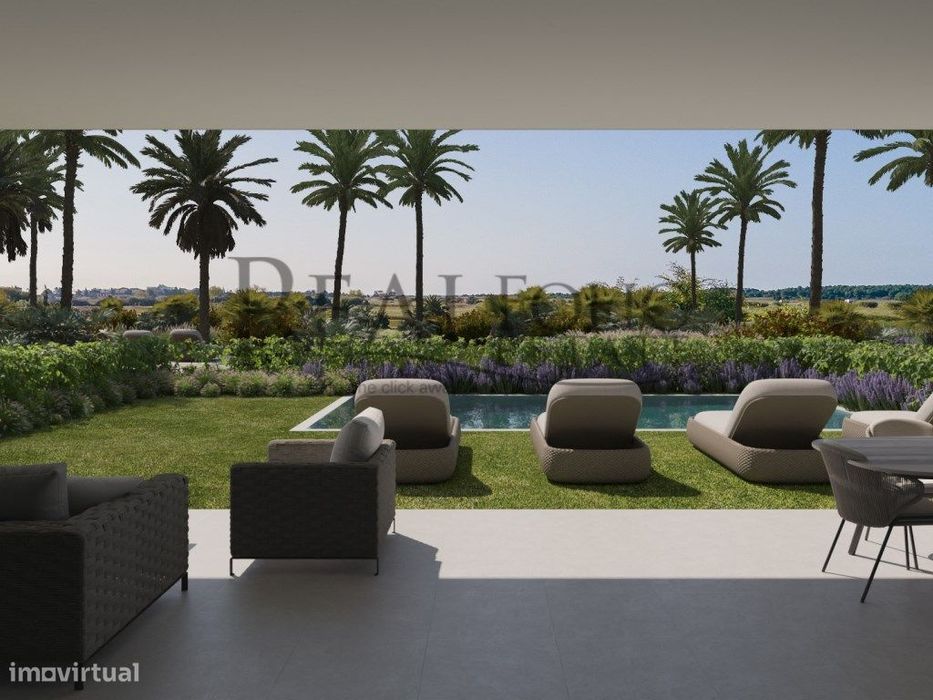 Apartamento T3 com Piscina Privada e Jardim