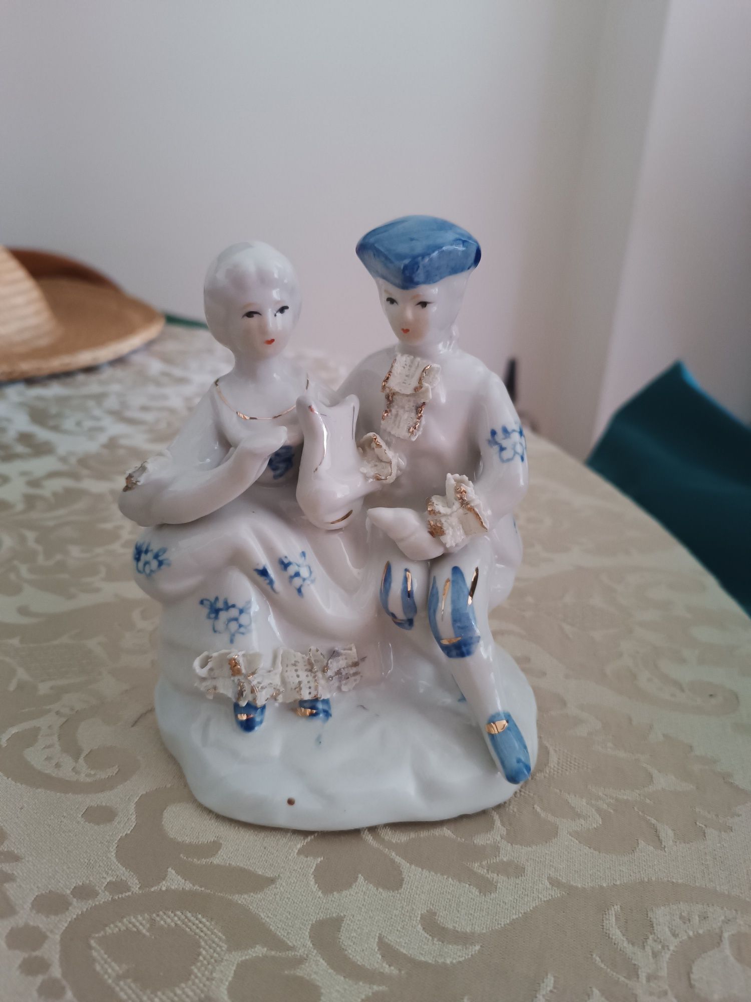 Figura de porcelana chinesa