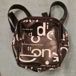 Mochila criança Benetton nova