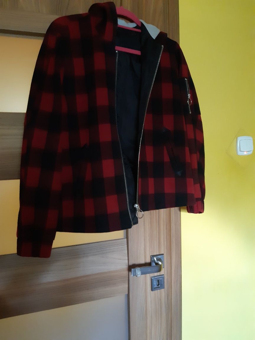 Kurtka w kratę damska r 38