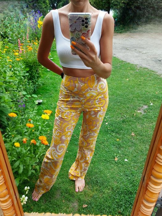 Nowe spodnie kolorowe jak folk boho retro mango