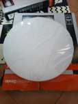 Lampa LED o średnicy 40cm.