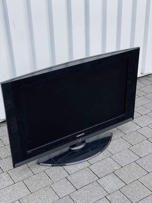 Telewizor tv Samsung 37 cali