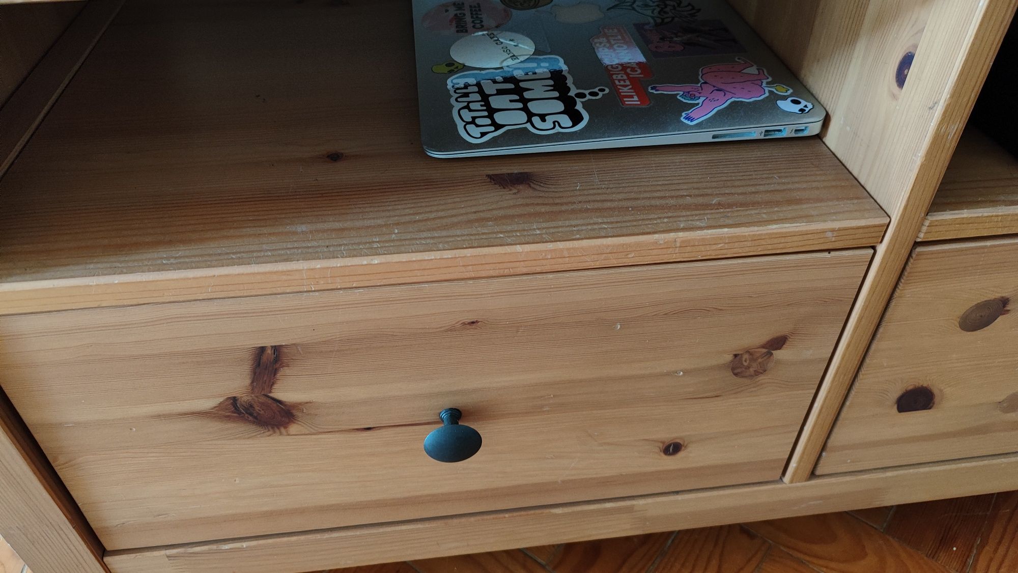 Móvel TV HEMNES castanho