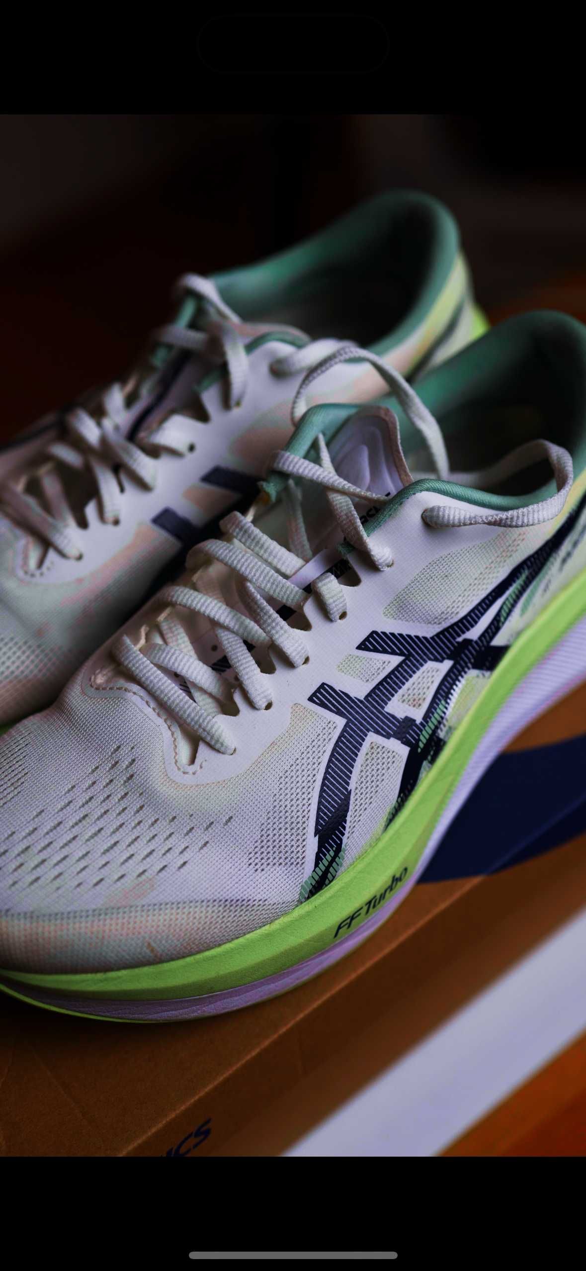 Asics Magic Speed 4