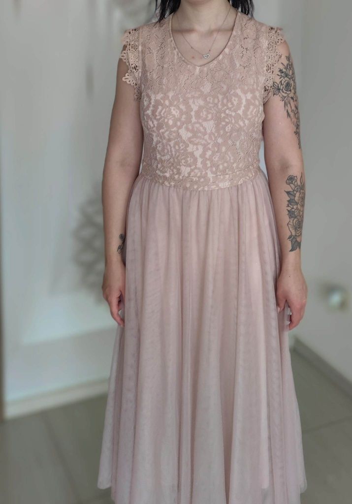 Piękna sukienka np na wesele