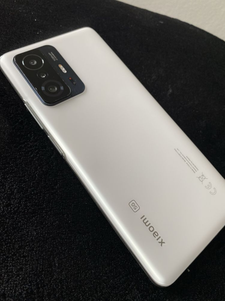 Продам телефон Xiaomi 11T 8/256Gb білий