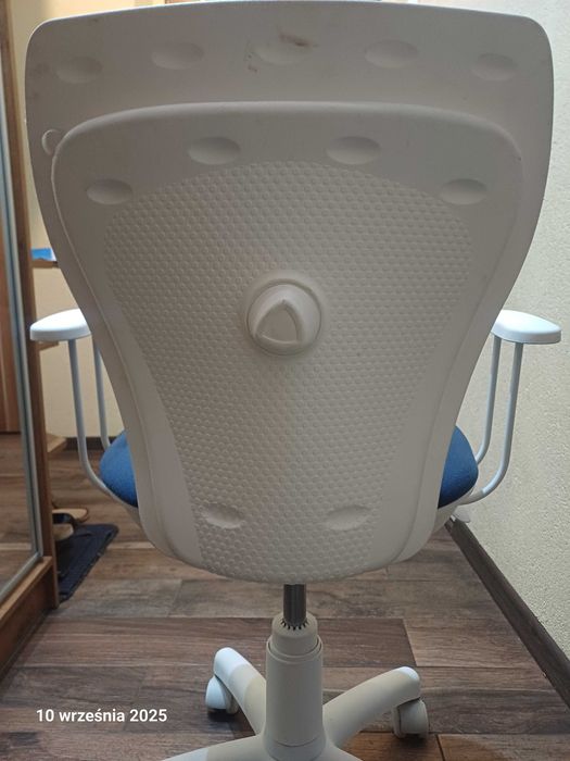 Krzesło obrotowe firmy AGATa