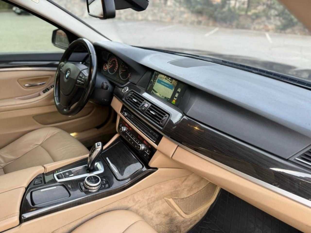 BMW 523i F10( 5 серія) 2010