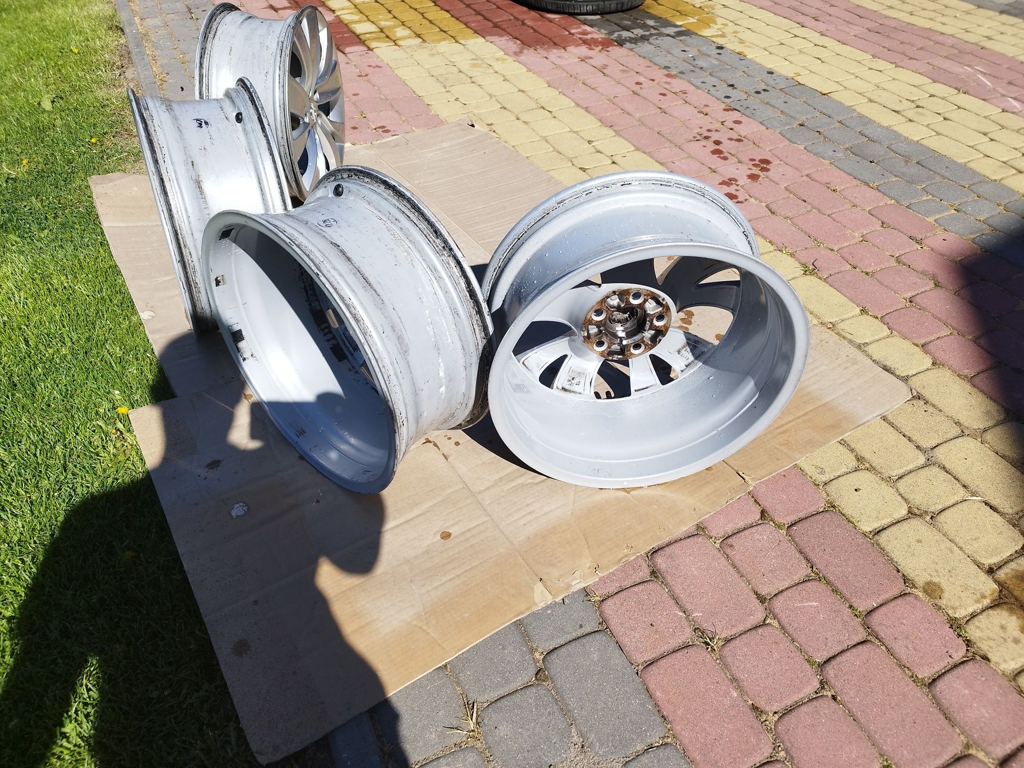 Opel Astra 4X felga 18X7,5 ET41