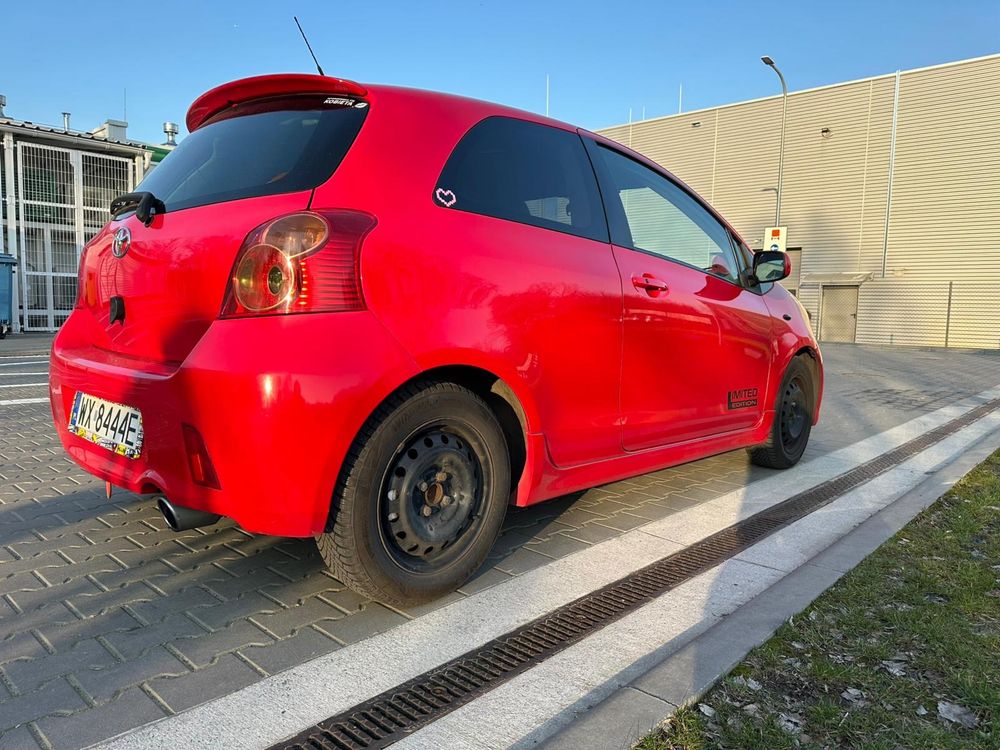 Toyota Yaris ts 1.8