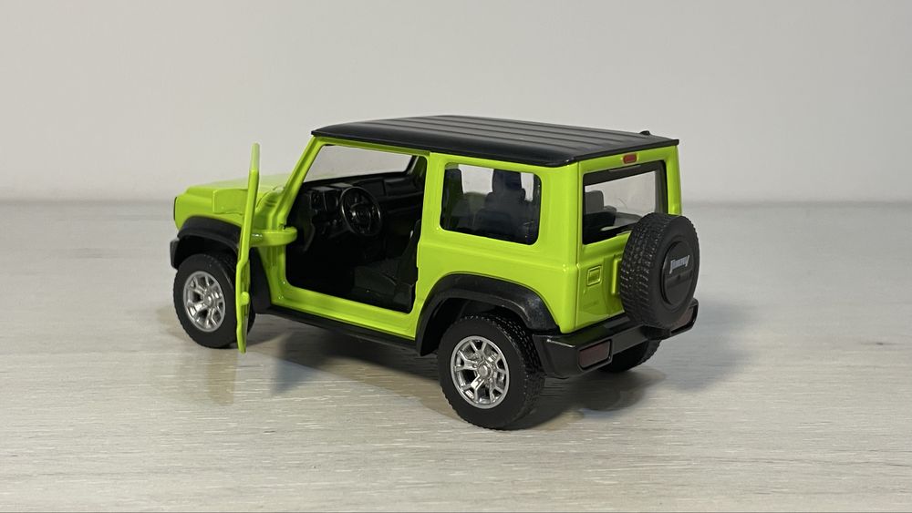 1:32 Нова машинка Suzuki Jinmy ( Jimny ) металева колекційна модель
