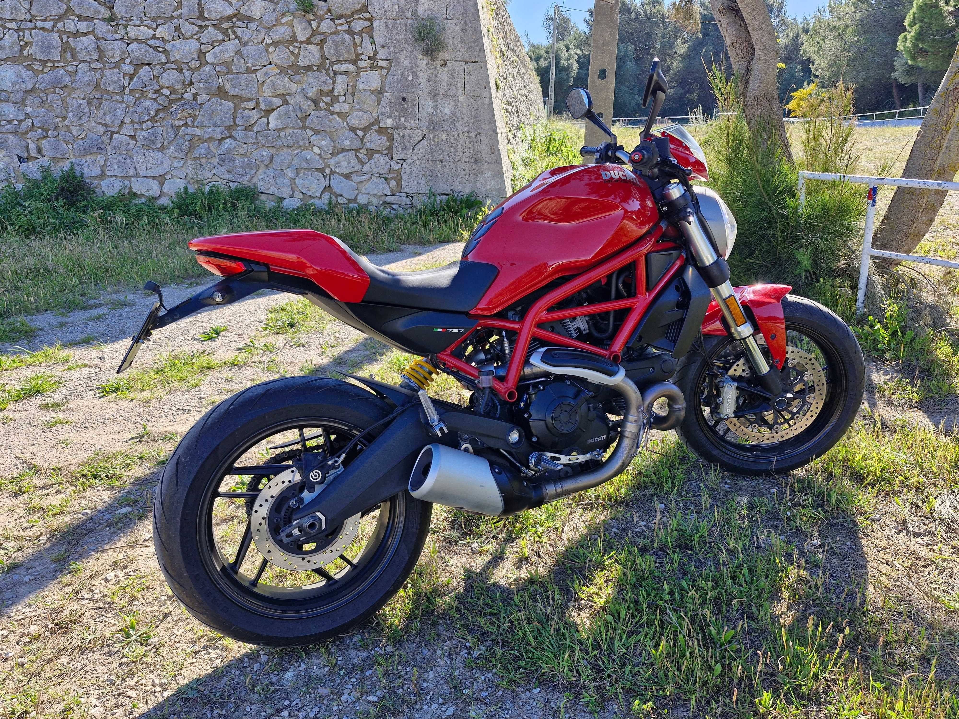 Ducati Monster 797 de 2019