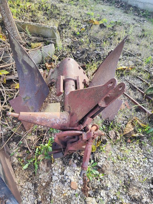 Charrua usada vendo para libertar espaço