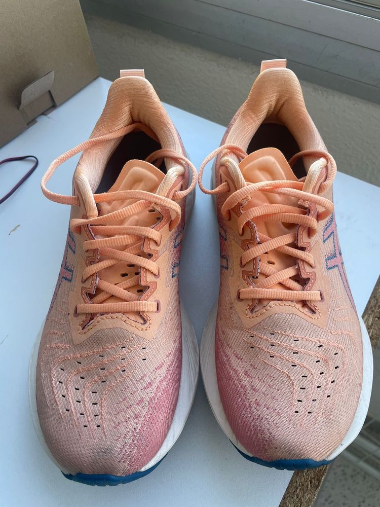 Sapatilhas corrida ASICS NOVABLAST 4