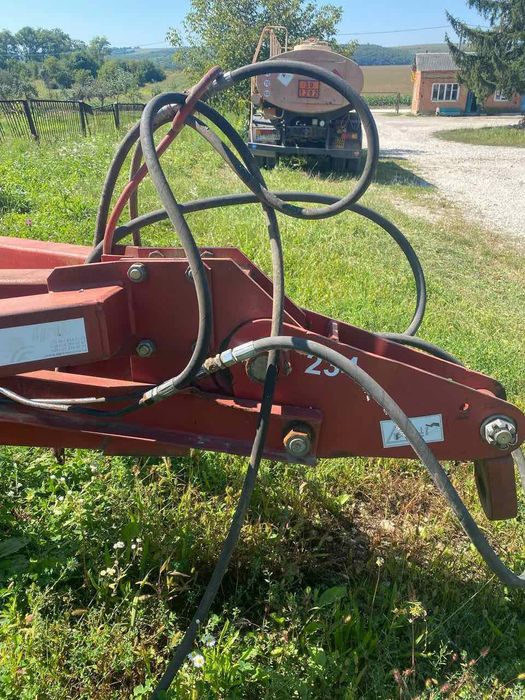 Продам культиватор 11 метрів