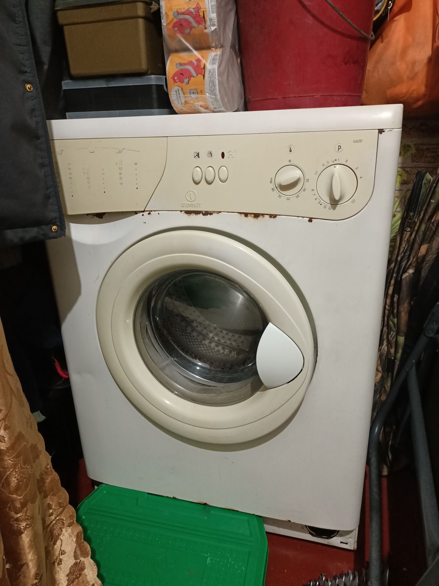 Стиральная машинка Indesit W63t