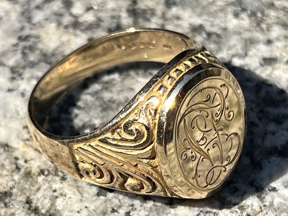 Złoty sygnet 18K