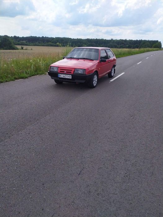 Продам ваз 21081