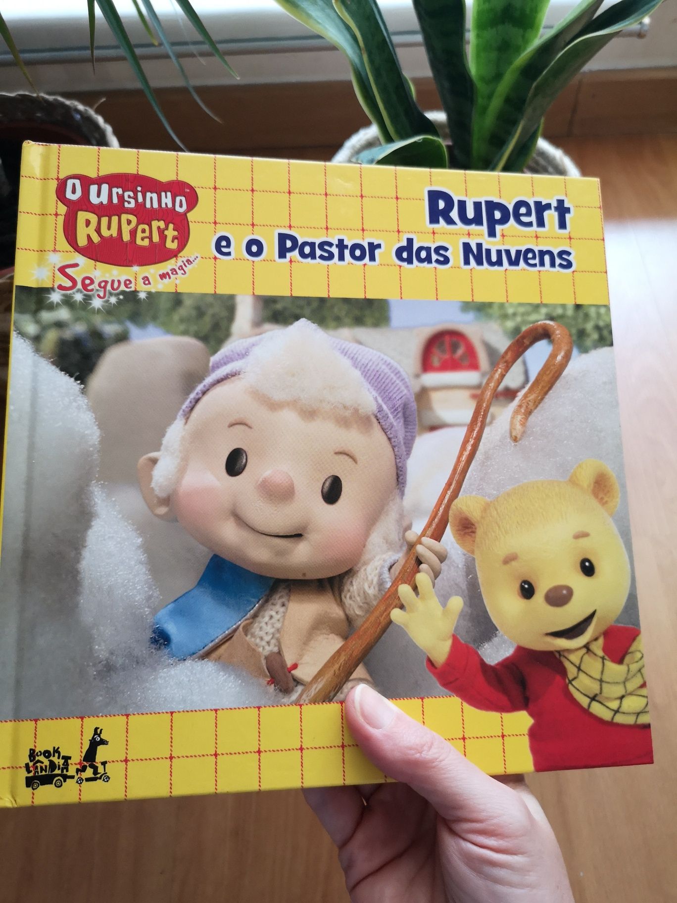 Portes Incluídos Livro n.° 5 Rupert e o Pastor das Nuvens.