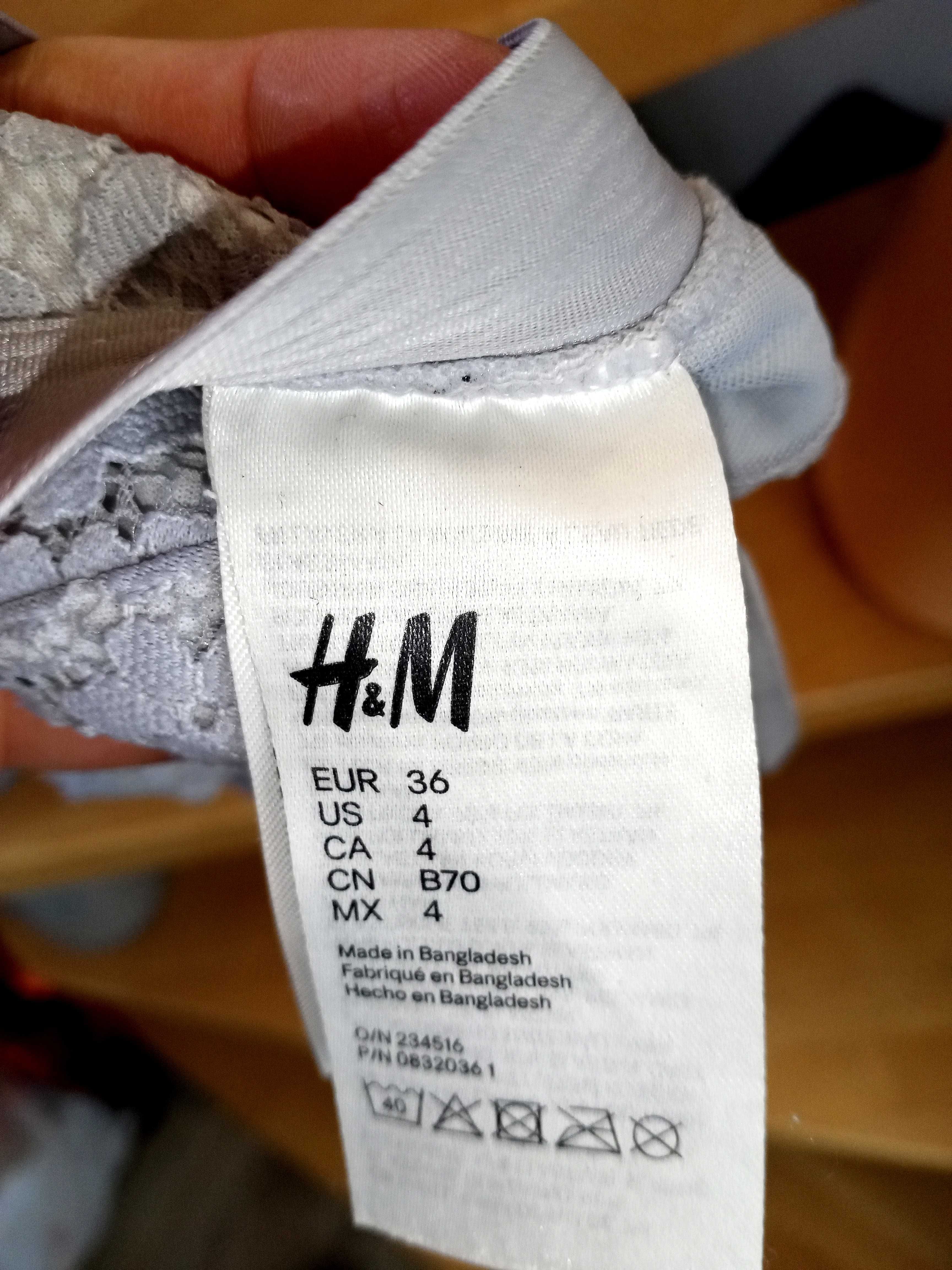 Biustonosz miękki koronkowe kwiatuszki H&M