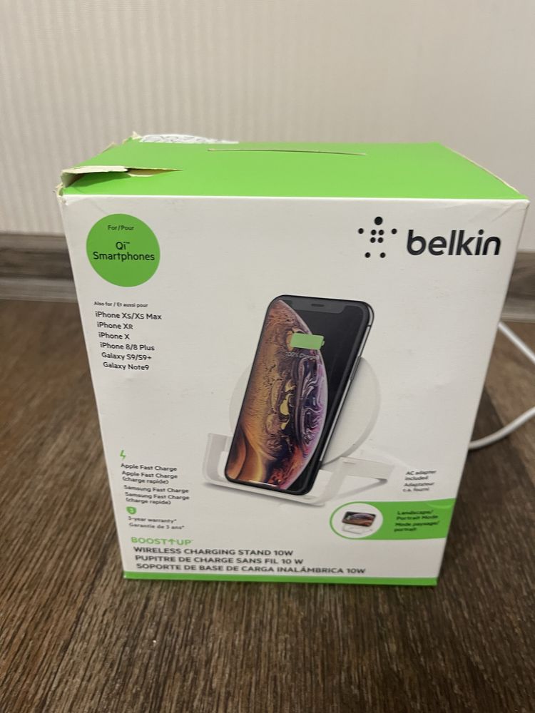 Продам безпроводную зарядку belkin