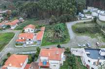 Terreno para construção de moradia individual - Barroselas