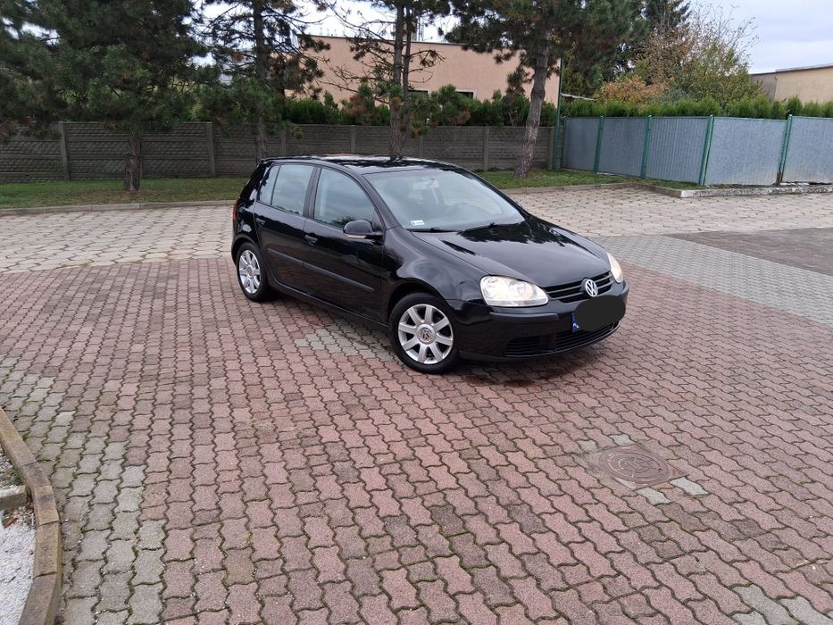 Volkswagen Golf V 1.4 MPI