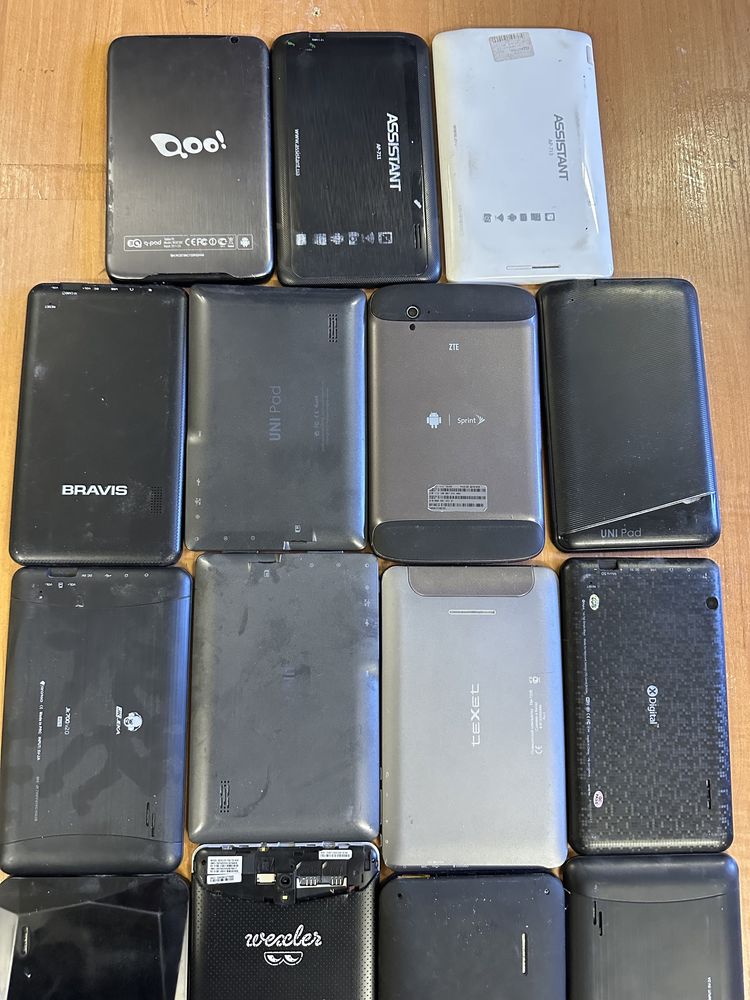 Планшеты на запчасти ZTE,Assistant.