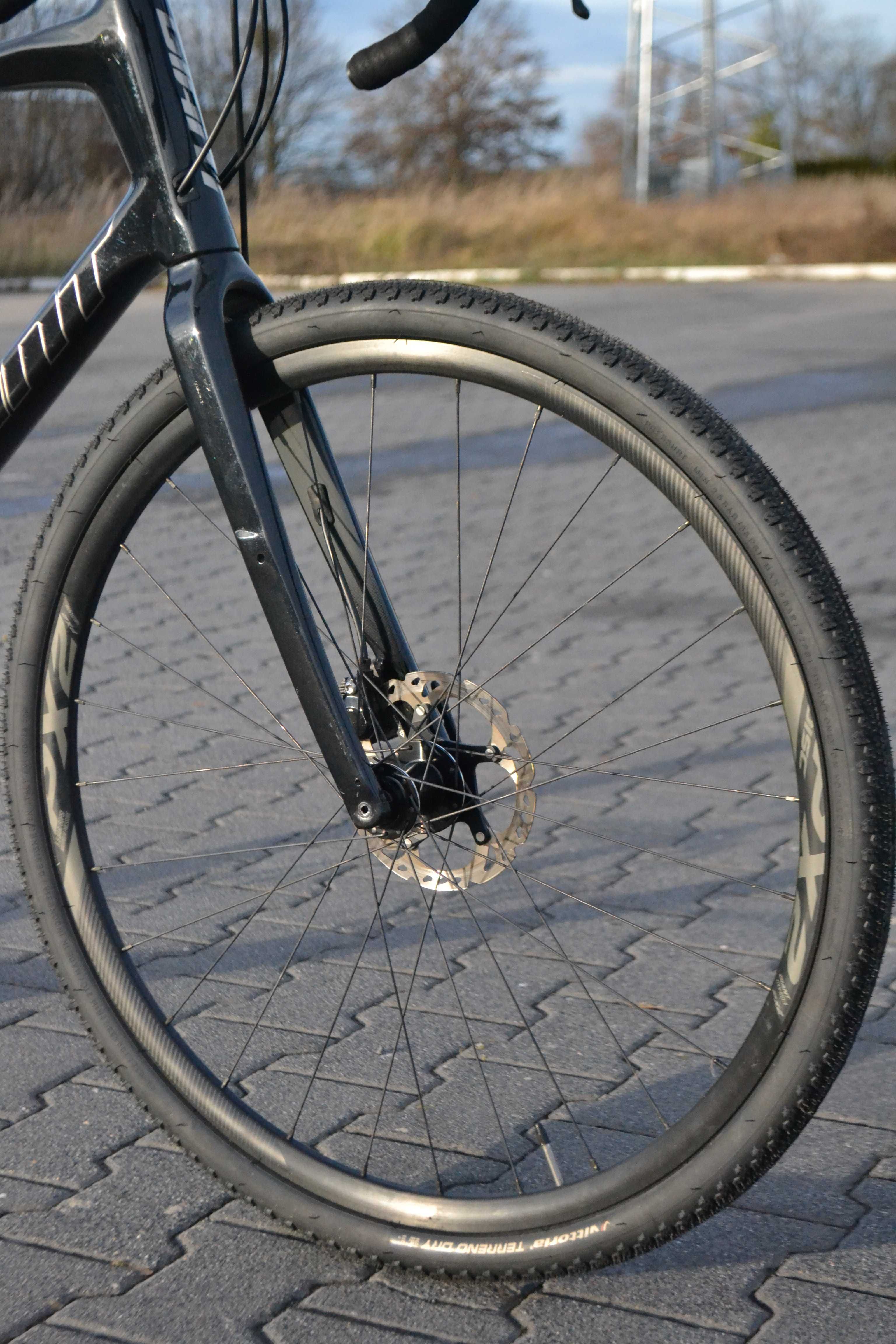 Rower gravel Giant Revolt Roz. XL/ GRX / Tarcze
