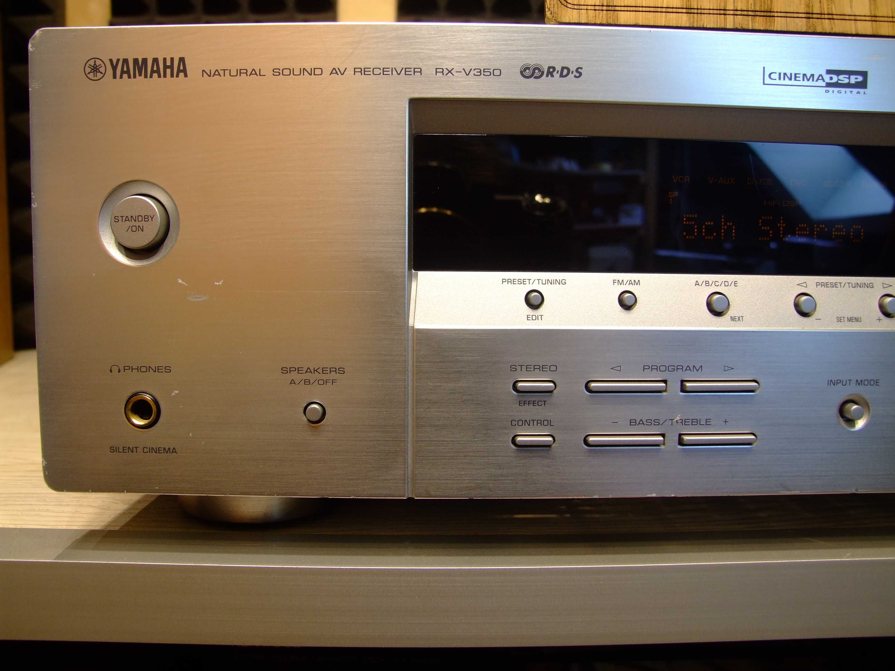 AV ресівер 5.1 Yamaha RX-V350. 5х110. 4-16 Ом. 9 кг. Без передплати