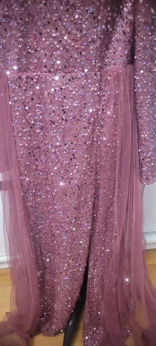 Suknia wieczorowa. Nowa. Polecam.