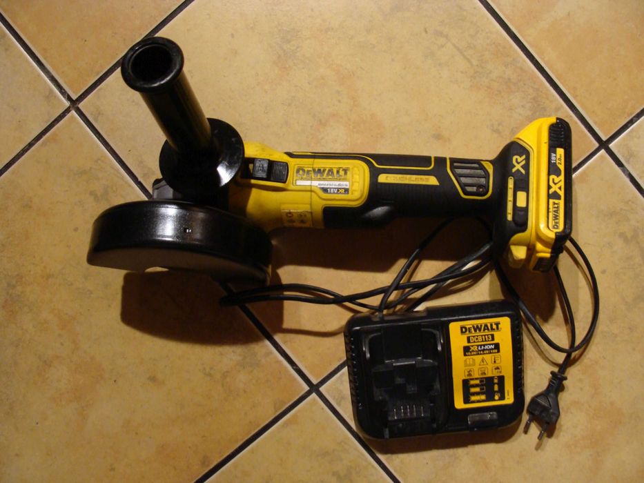 Szlifierka Dewalt DCG405