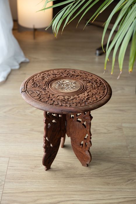 Kwietnik indyjski stolik ażurowy masa perłowa rzeźbiony