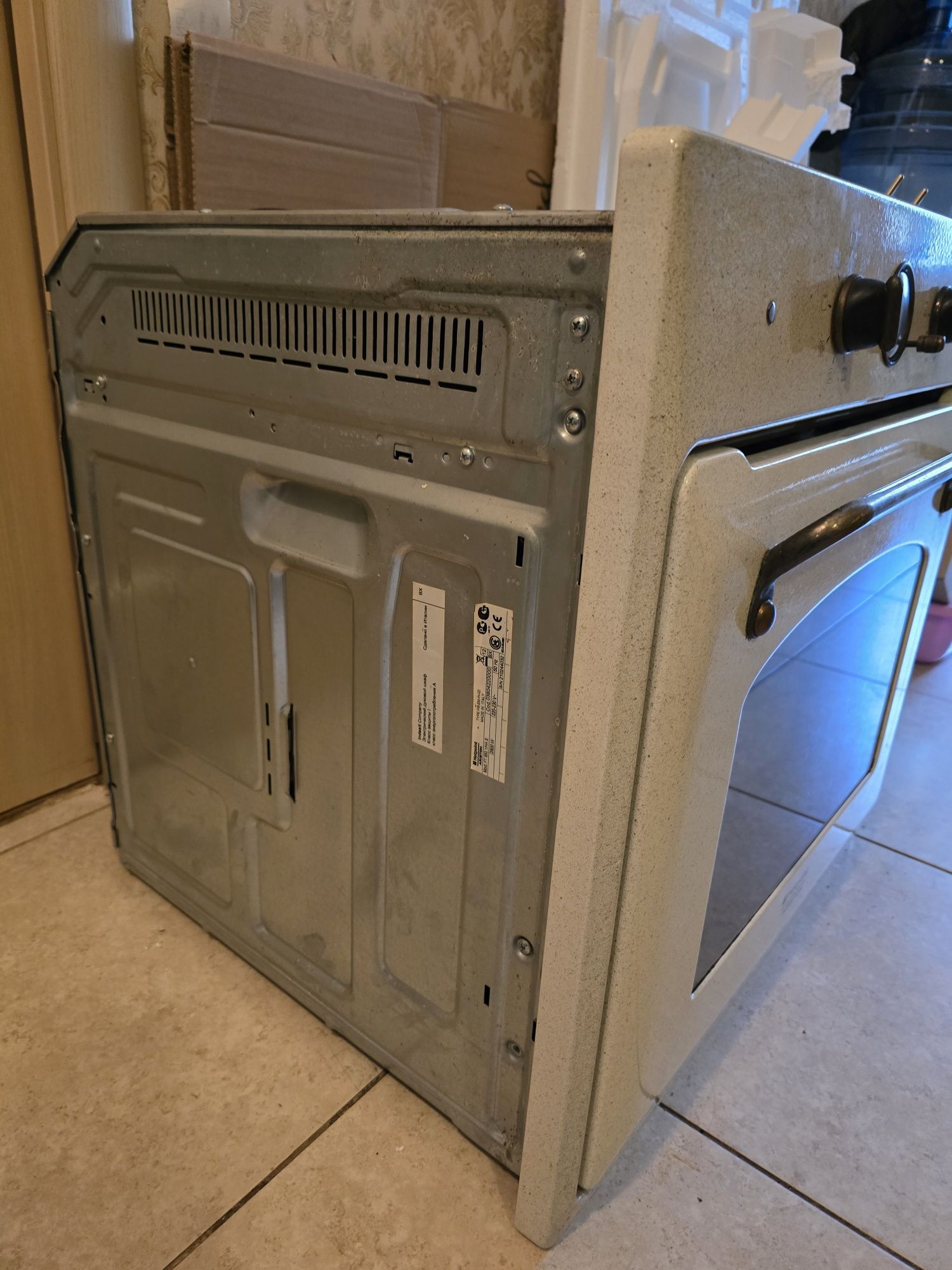 Духовка і газова поверхня Hotpoint Ariston + витяжка